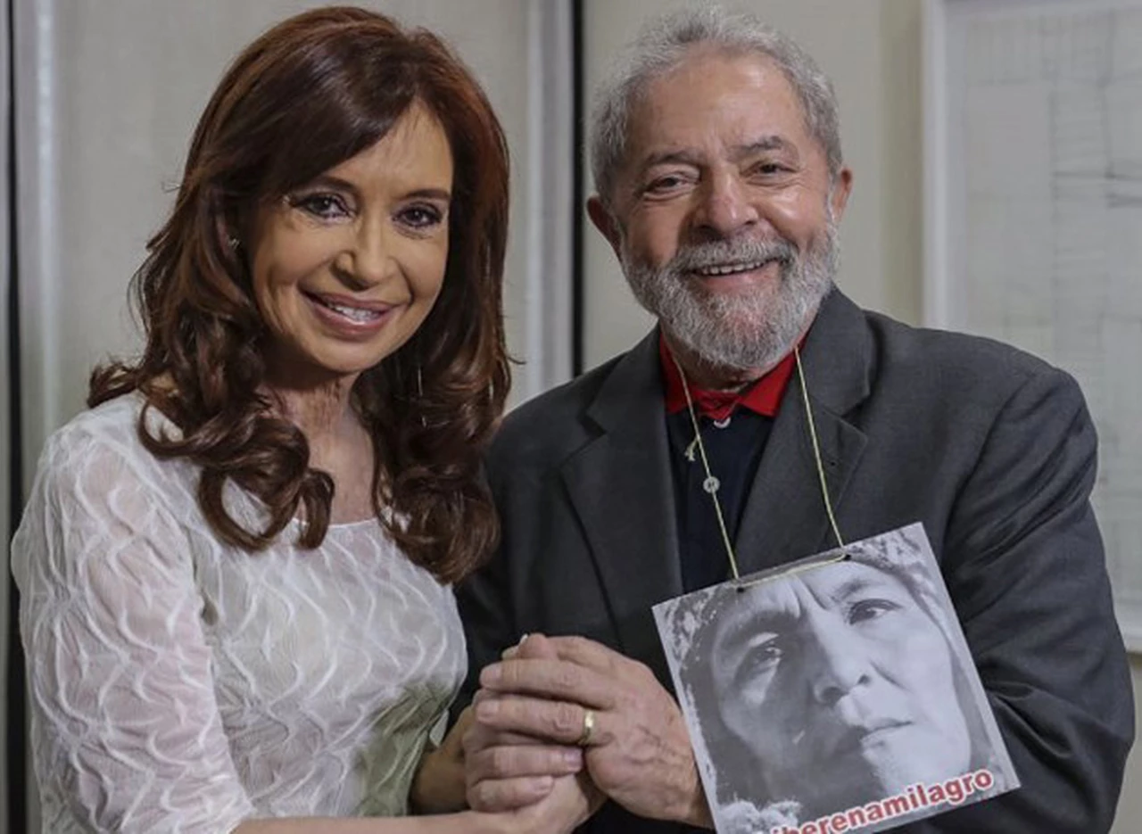 Cristina salió en apoyo de Lula: "Va a ganar las próximas elecciones presidenciales"
