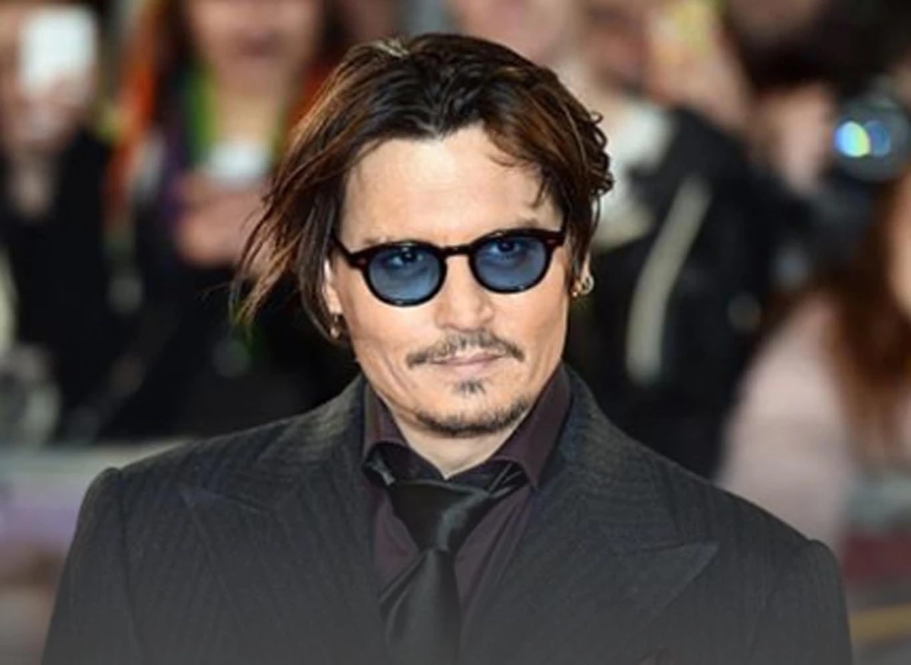 Johnny Depp: en bancarrota total, decidió salir de gira con su nueva banda de rock