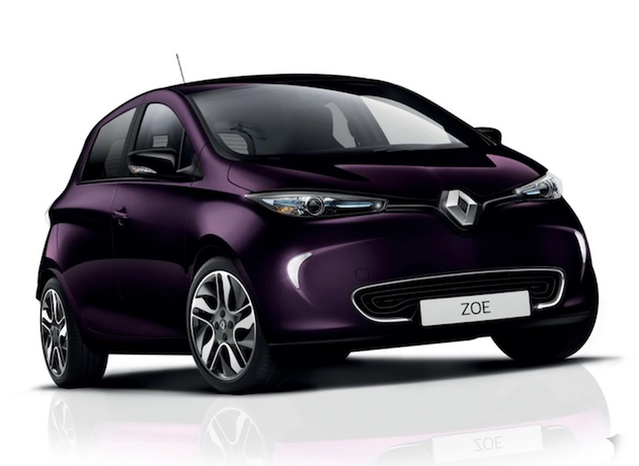 Renault presenta el ZOE 2018: el pequeño eléctrico llega con más potencia y 300 km de autonomí­a 