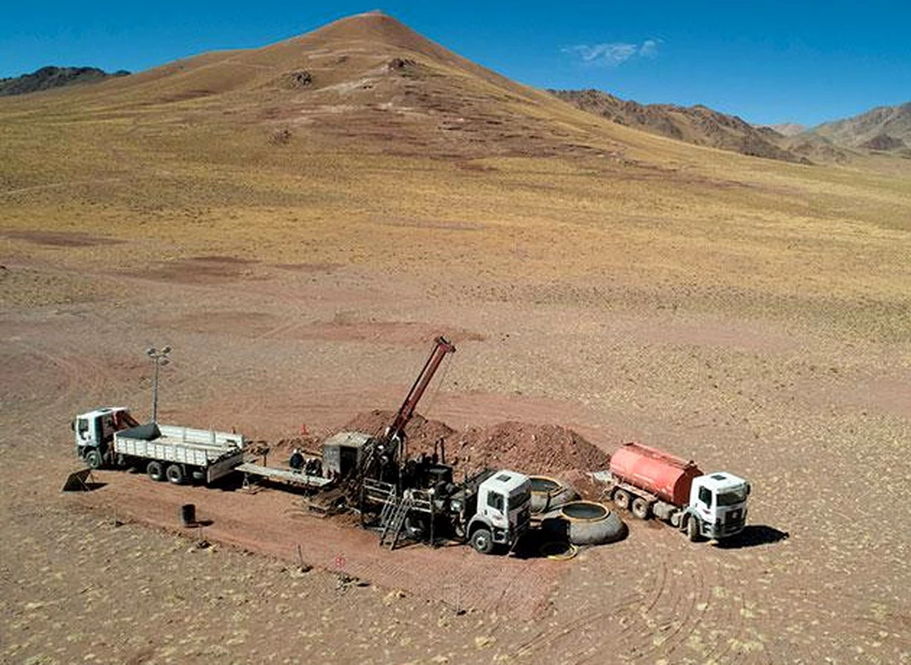 Estiman una inversión de casi u$s300 millones para proyecto minero de oro y plata en Salta