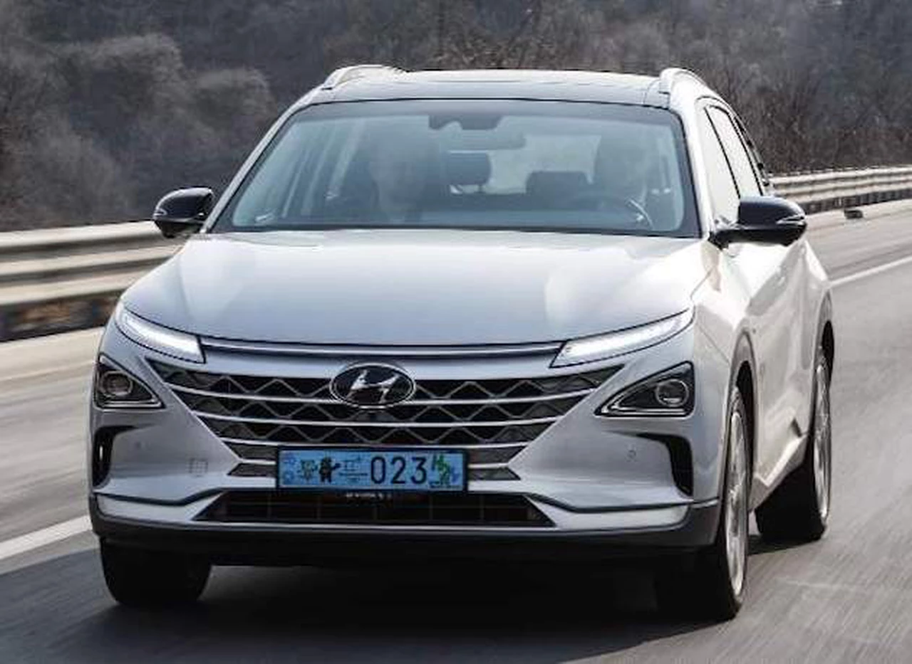 Video: Así­ circula sin conductor el Hyundai Nexo, el nuevo SUV de hidrógeno