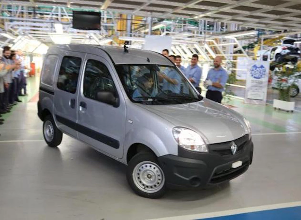 Adiós al Kangoo: Renault fabricó la última unidad en Córdoba y ya se viene su reemplazo