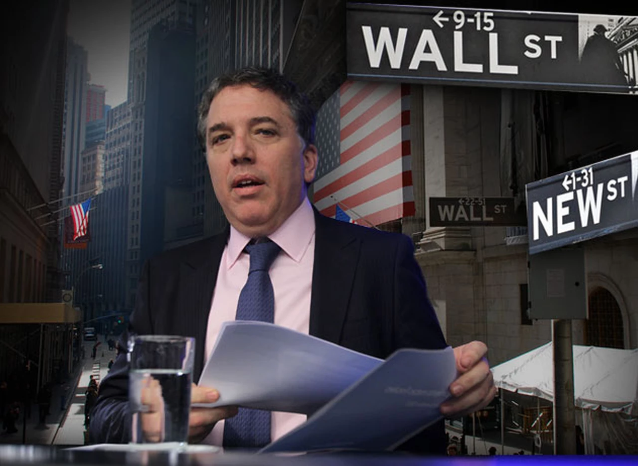 Dujovne viaja a Wall Street para tratar de disipar el temor de los inversores sobre una "zona de riesgo de default"