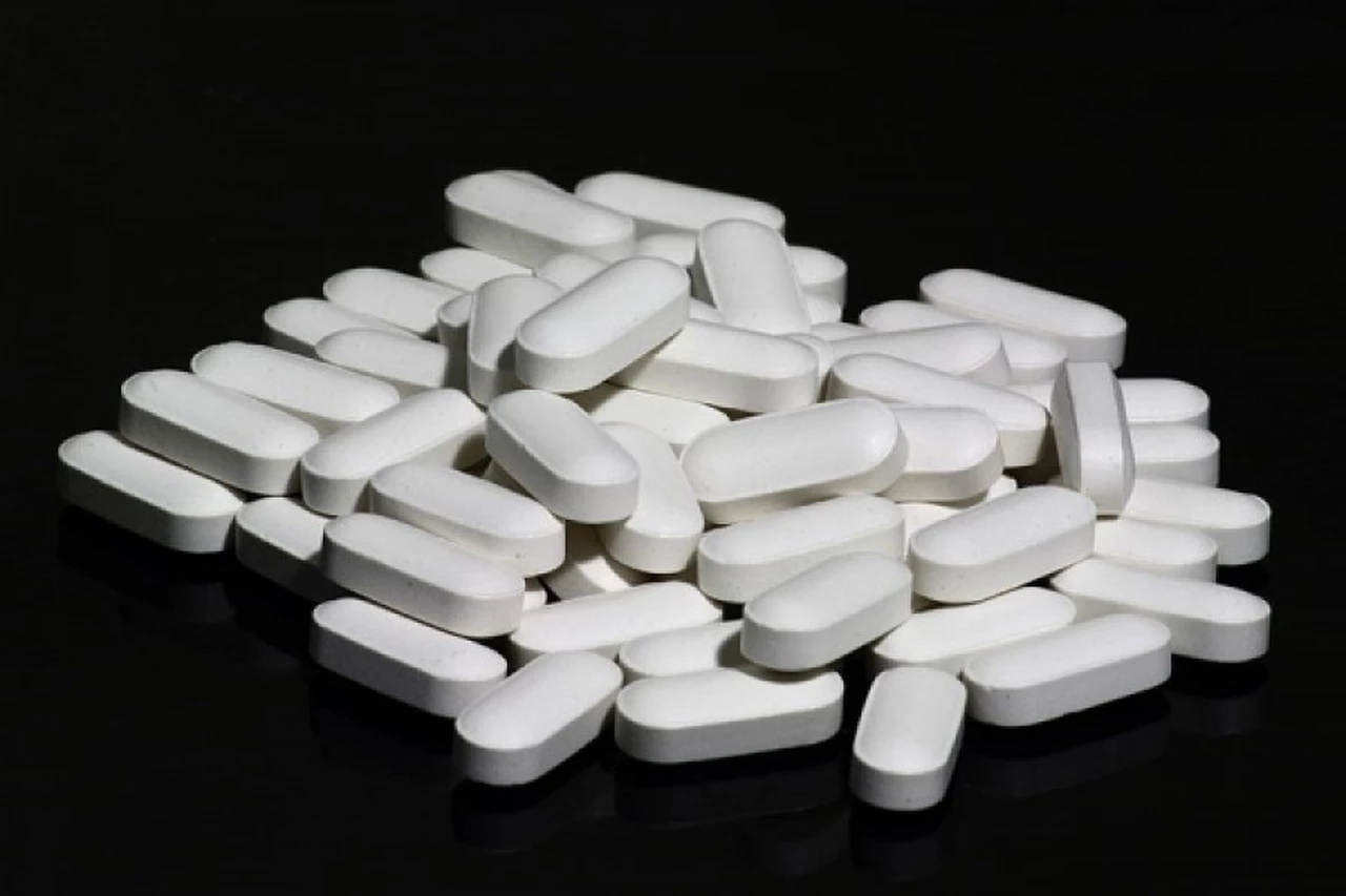 Las consecuencias del consumo de ibuprofeno y paracetamol en exceso