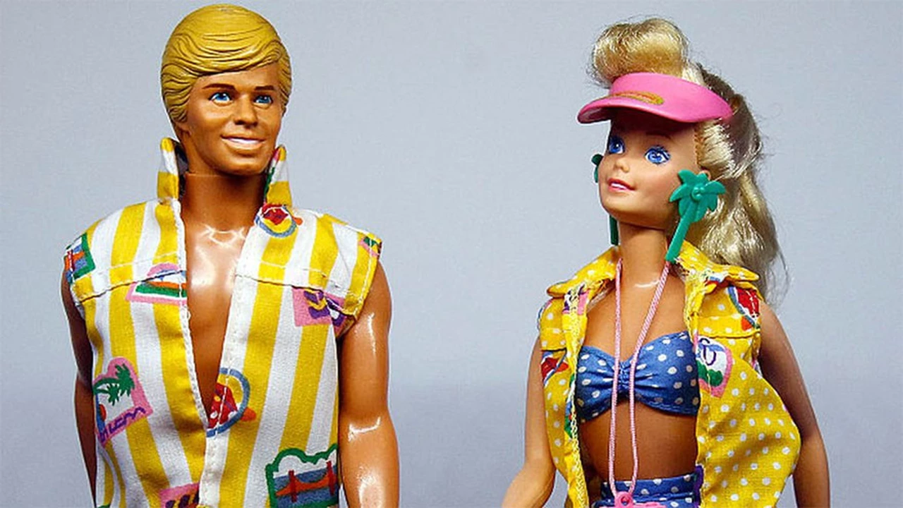 Qué hay detrás de la fuerte crisis que atraviesa Mattel, el fabricante de la muñeca Barbie