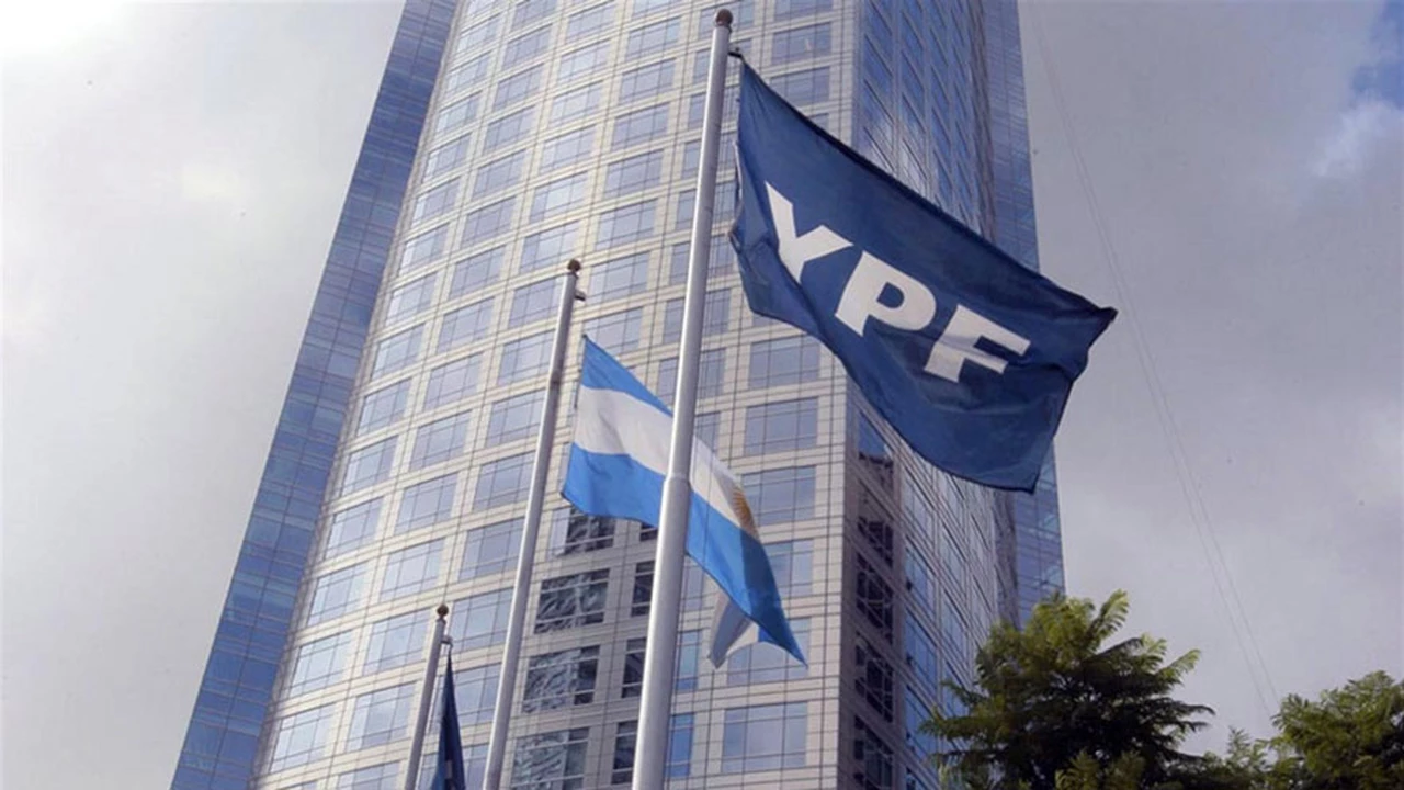 Señal de YPF a los inversores: sale a cancelar deuda anticipadamente en los mercados internacionales