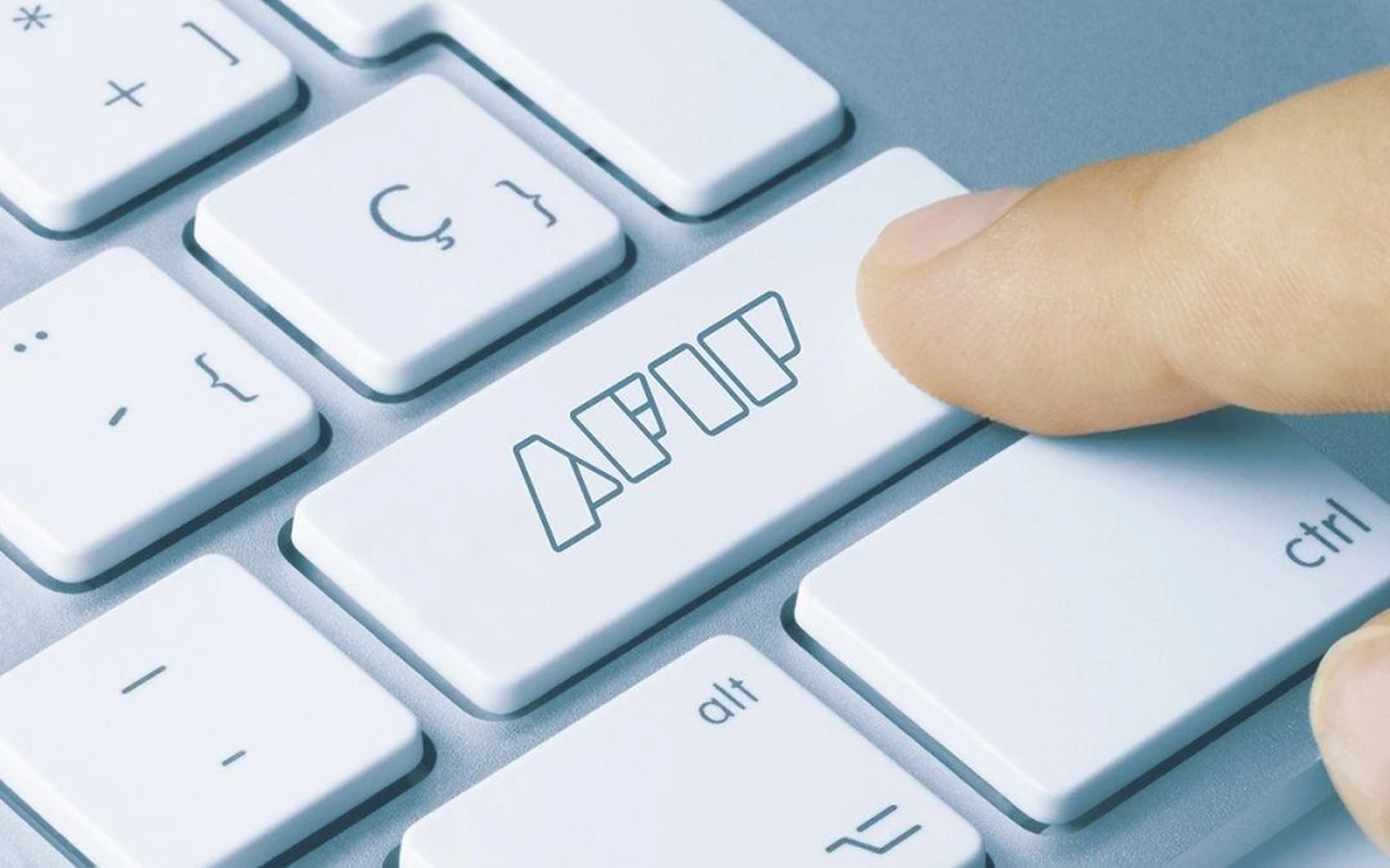 Monotributo: la AFIP explica los pasos a seguir para emitir las facturas electrónicas