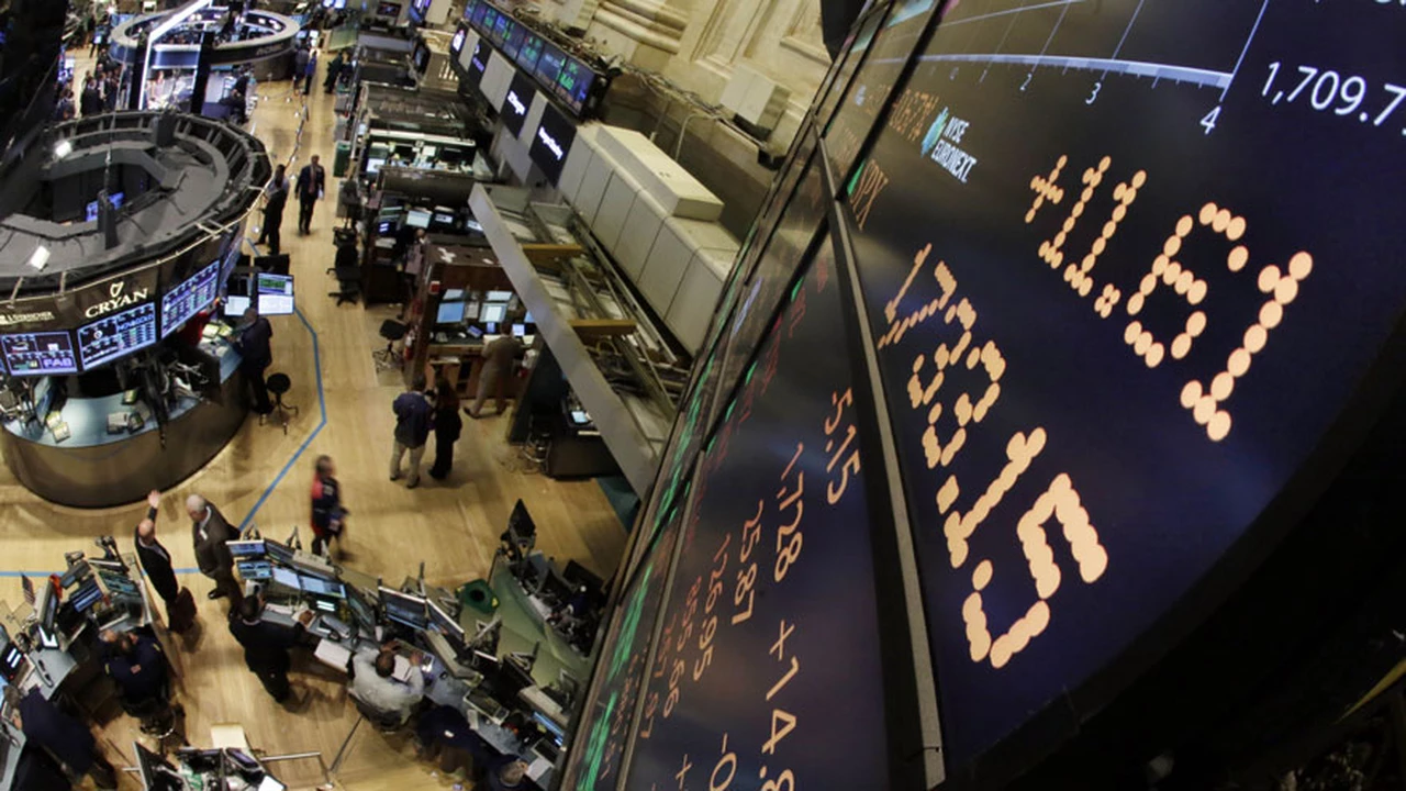 ¿Fin de la debacle? Las acciones en Wall Street escalaron hasta 28%