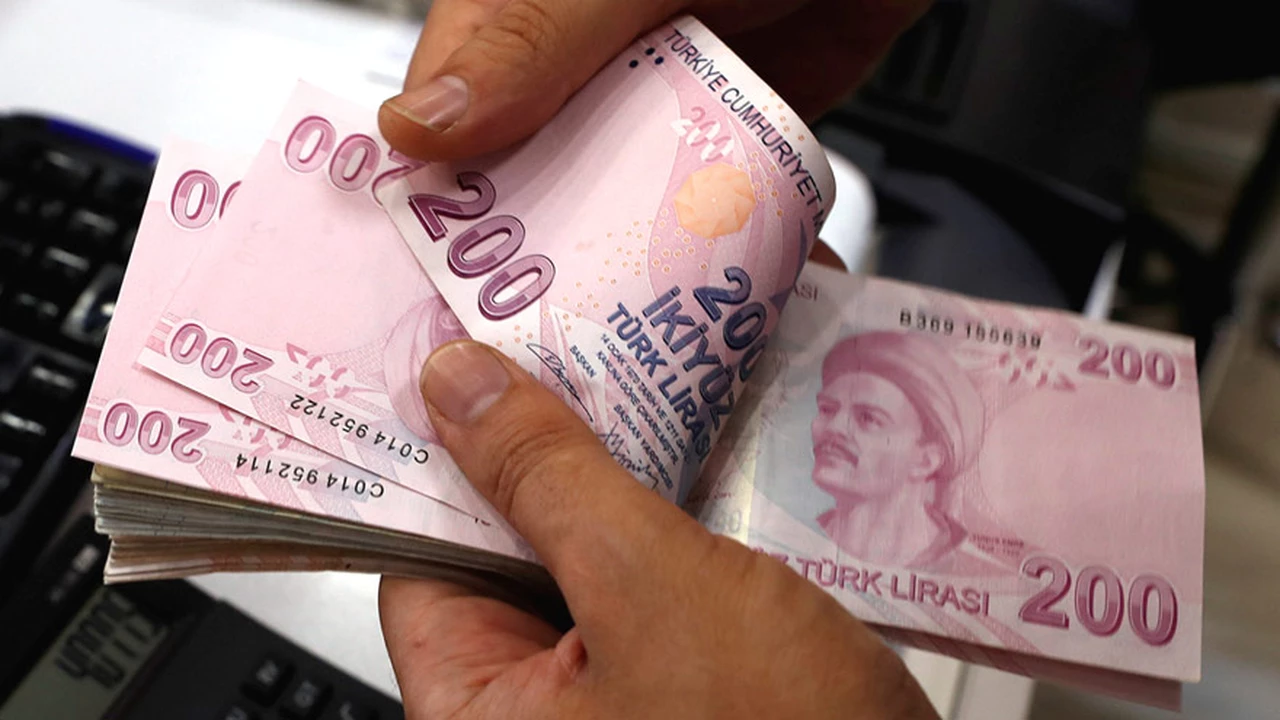 ¿Por qué el desplome de la lira turca enciende luces de alarma en Europa?
