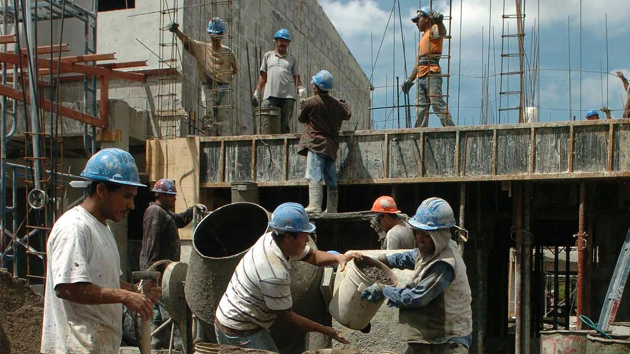 Empresarios de la construcción dicen que hay 20.000 empleos menos en el sector