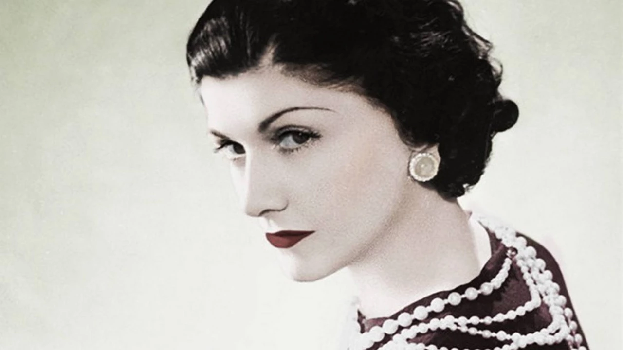 Cinco datos fascinantes sobre la visionaria creadora del célebre perfume Chanel No. 5