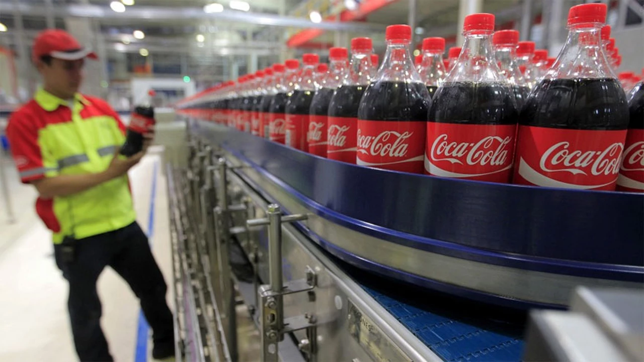 Coca Cola se transforma: replantea su plan de negocios mediante la digitalización