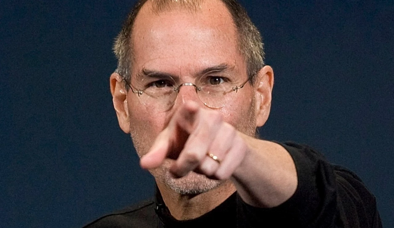 Una clase magistral de tres palabras sobre el liderazgo de Steve Jobs