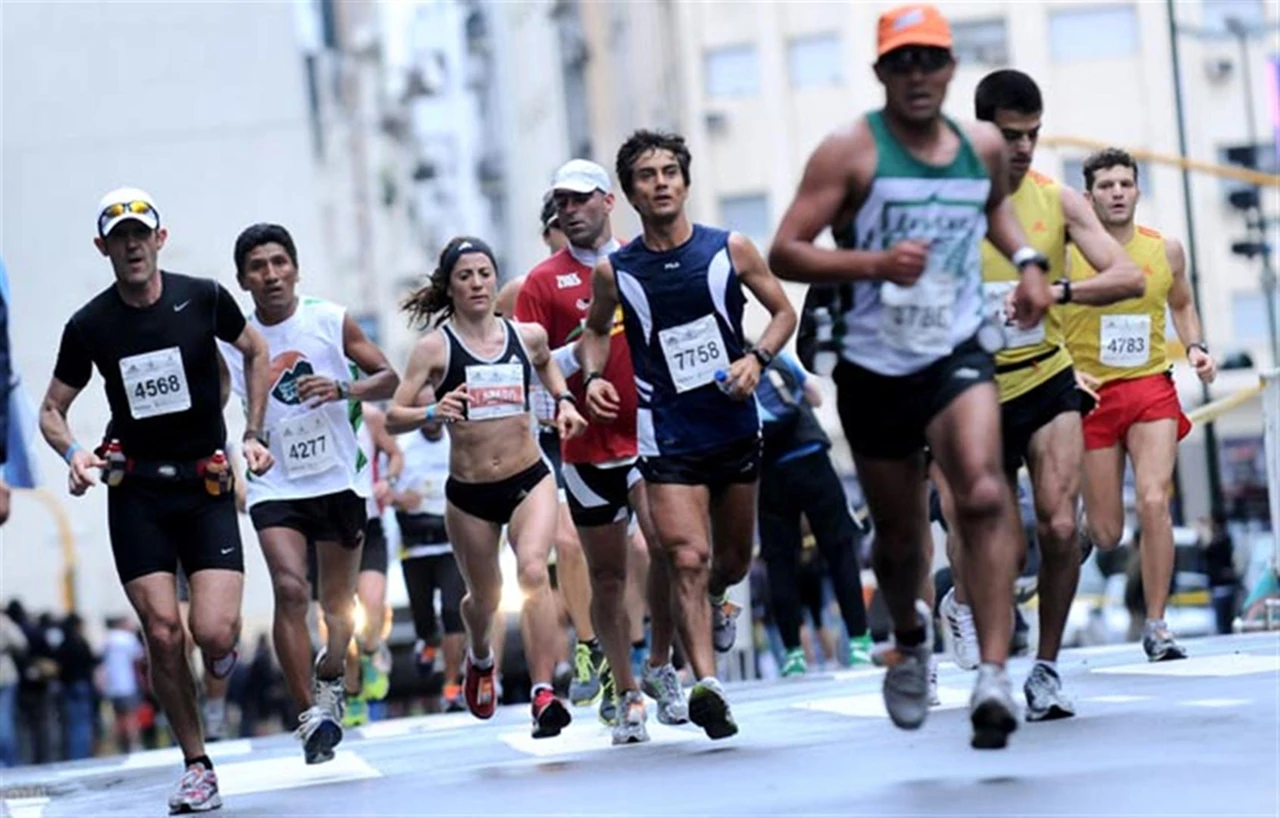 Maratones: deporte y riesgos para la salud, ¿a qué se exponen los corredores?