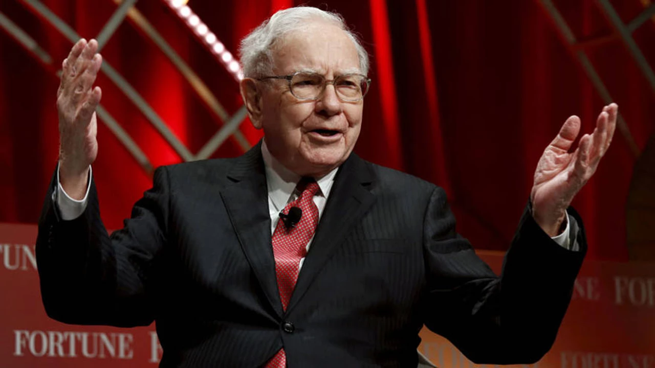 Warren Buffet ya donó la mitad de su fortuna, y no a sus hijos: ¿por qué?