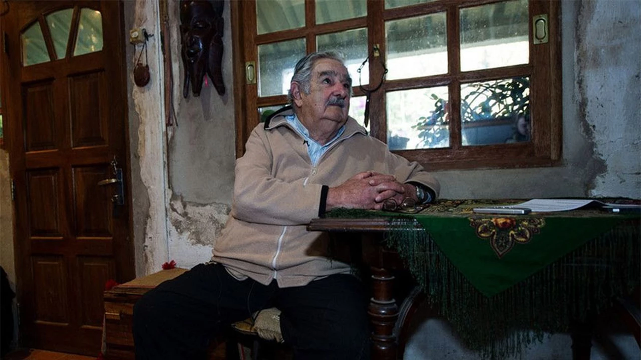 Por qué "Pepe" Mujica se bajó de la contracumbre del G20 y le dio la espalda a Cristina
