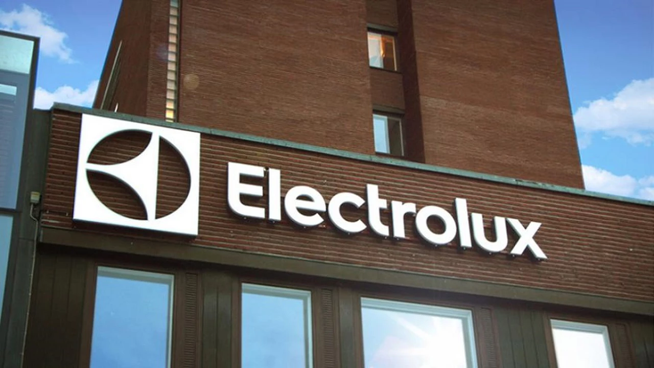 La fábrica de heladeras Electrolux licenció a todo su personal por un mes