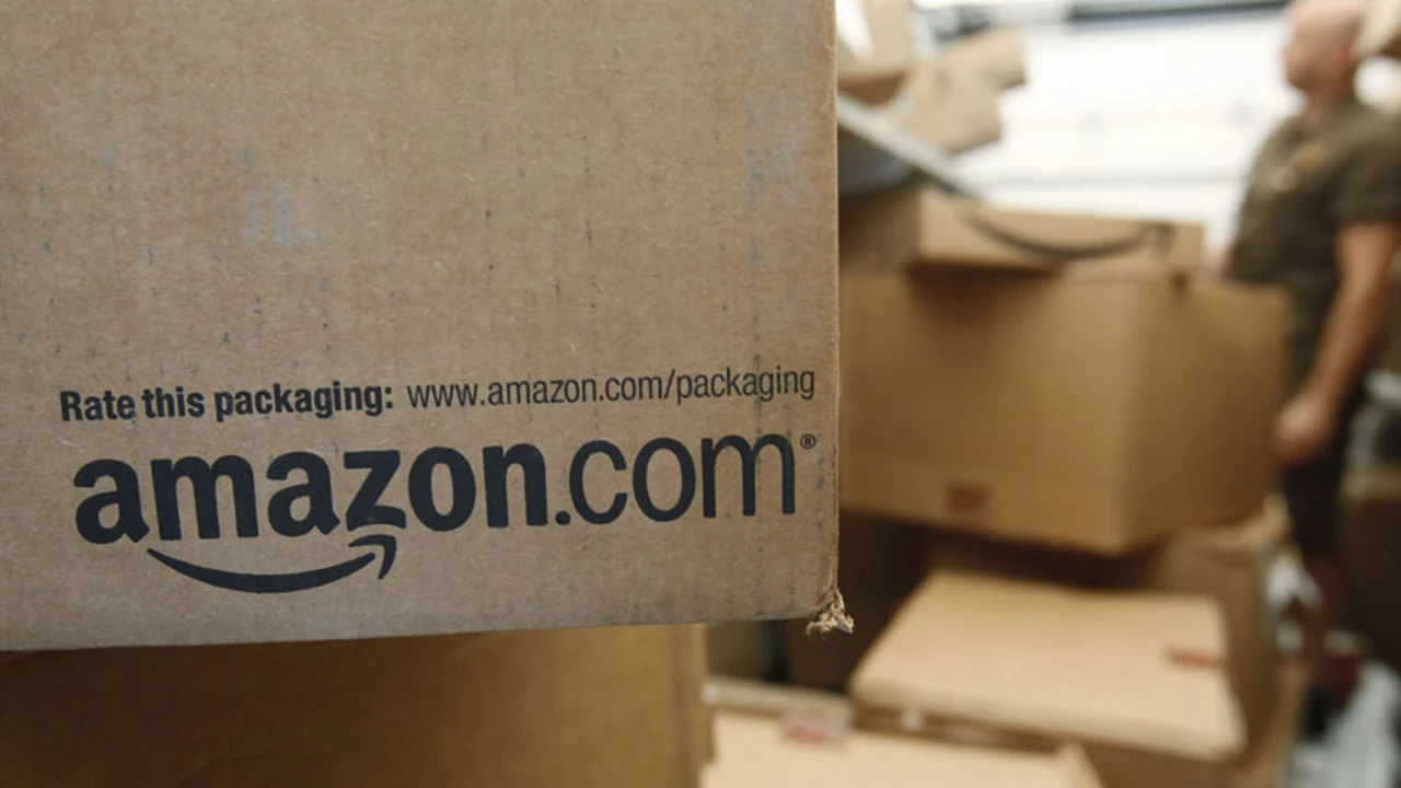 ¿Qué curiosa estrategia usa Amazon para evitar que los repartidores roben los paquetes?