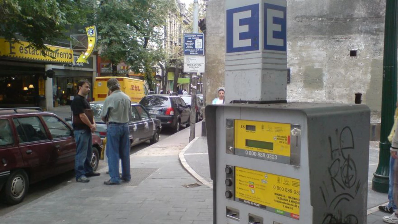 Ciudad adjudica el proceso para eliminar los parquímetros: cómo pagarán el estacionamiento los porteños