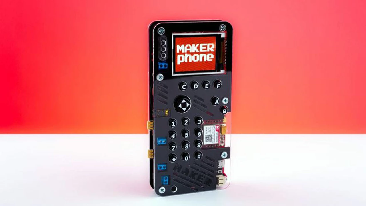 Video: cómo es el MAKERphone, el celular que se construye como un Lego