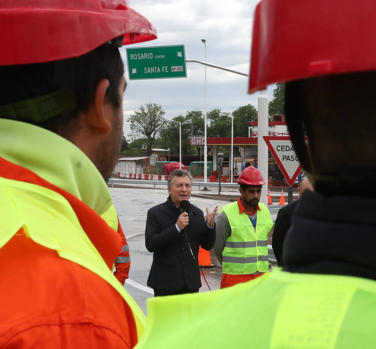 Macri cuestionó la litigiosidad laboral y volvió a apuntar contra los que se creen "por encima de la ley"