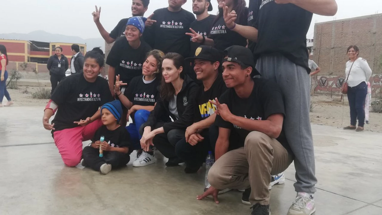 Angelina Jolie llegó a Perú para reunirse con refugiados venezolanos