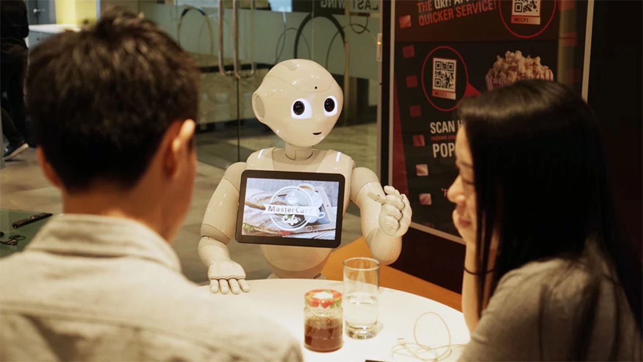 La inteligencia artificial y los robots podrían crear tantos trabajos como los que desplazan
