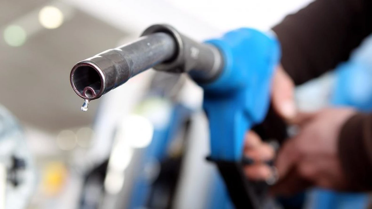 Cae el consumo de combustible y hay 800 estaciones de servicio en "peligro de cierre"
