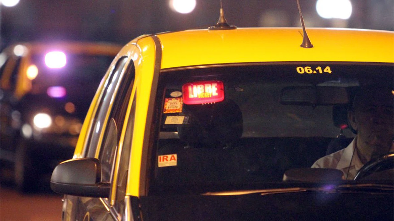 Regalo de Navidad: aumenta 18% la tarifa de los taxis porteños