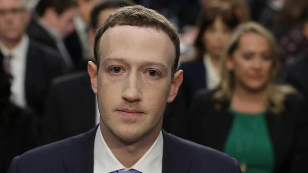 Abren causa criminal a Facebook por sus acuerdos sobre datos