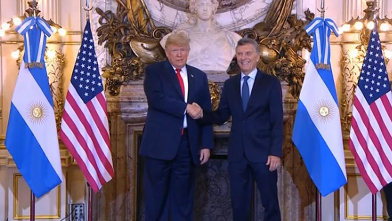 Los tuits de Trump antes de la reunión con Macri: un nuevo escándalo lo distrae de la cumbre del G20