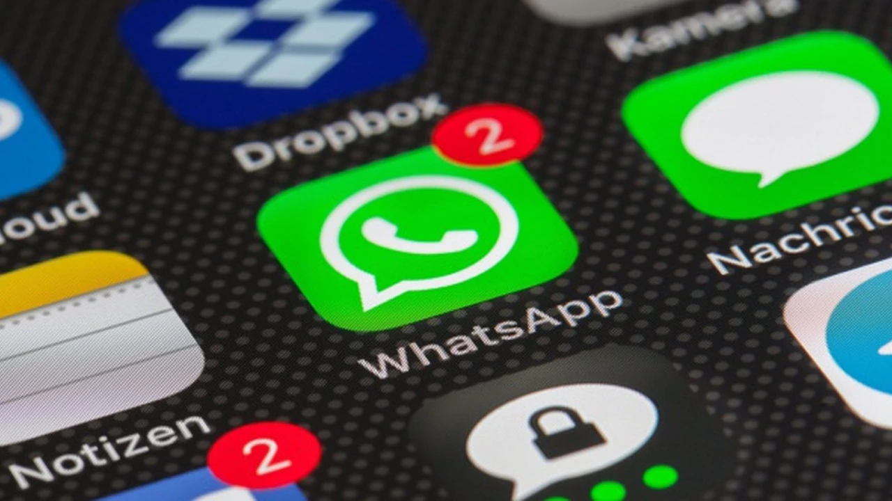 Alerta: WhatsApp advierte que se debe actualizar a la última versión de la app para evitar espías