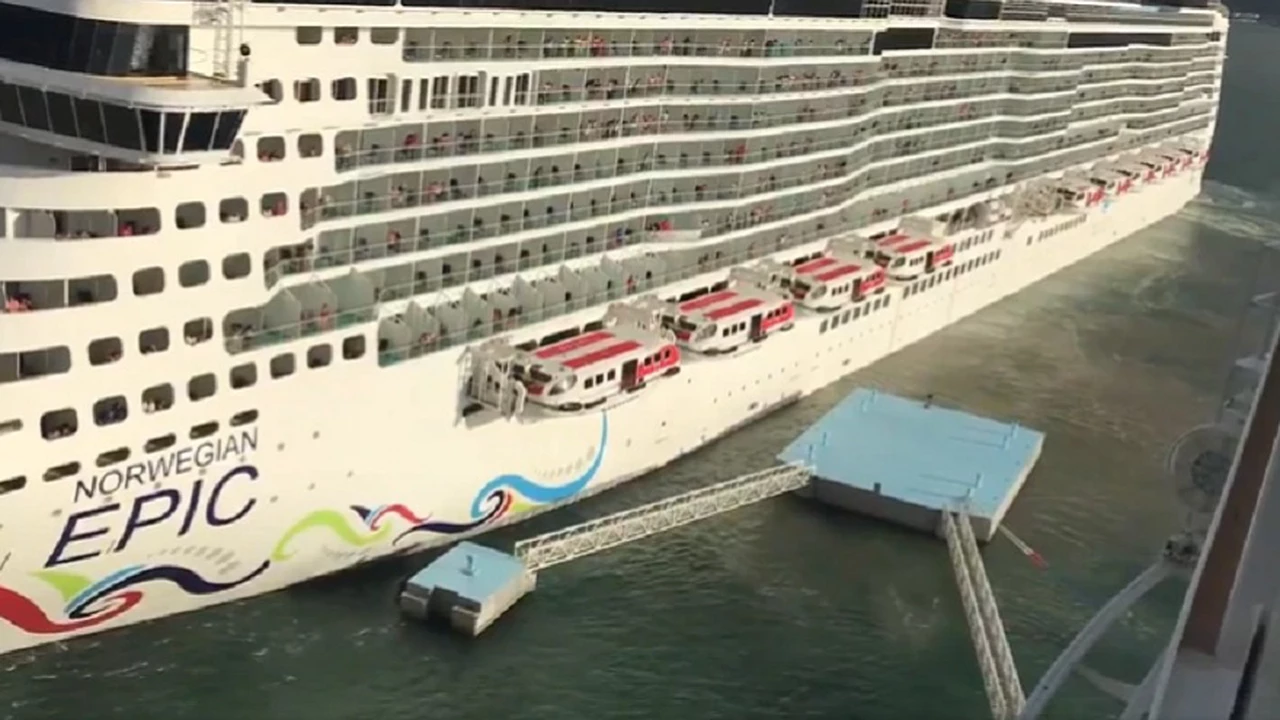 Video: así fue como chocó un crucero con 1.000 pasajeros contra un muelle en Puerto Rico