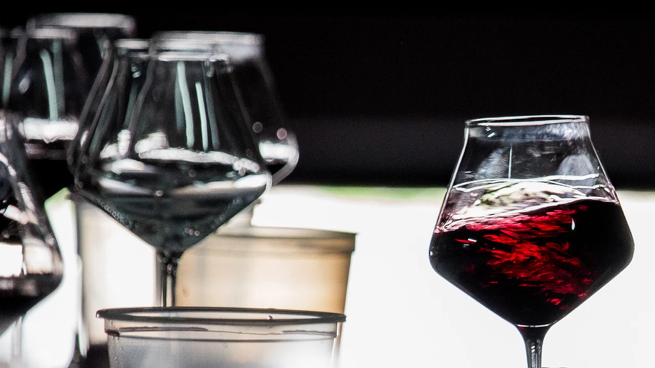 Más de 300 vinos serán catados por 15 de los mejores sommeliers del mundo