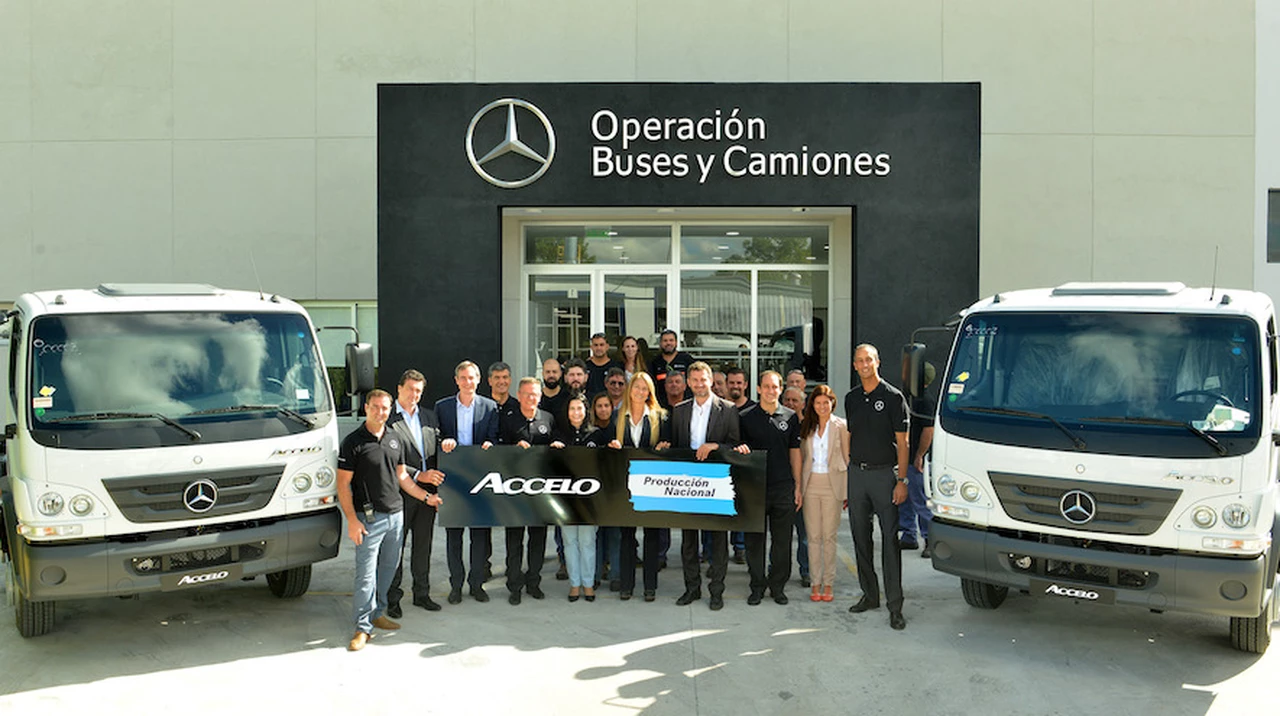 Mercedes Benz empieza a fabricar un nuevo camión en Argentina