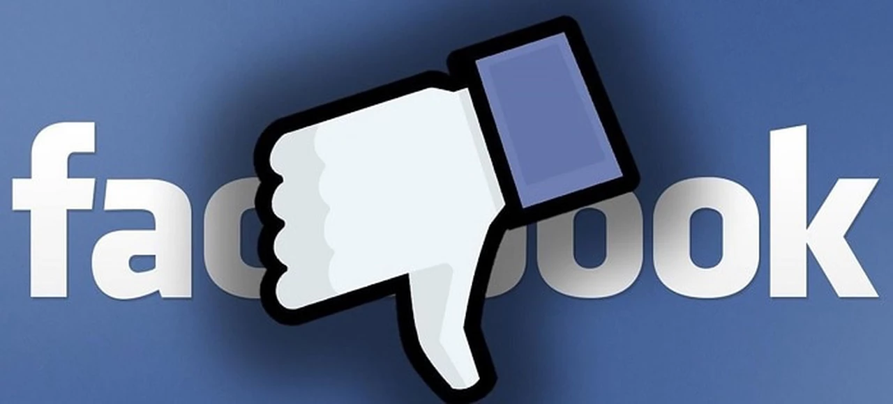 Facebook baja en la bolsa tras el atentado en Nueva Zelanda y la salida de dos ejecutivos