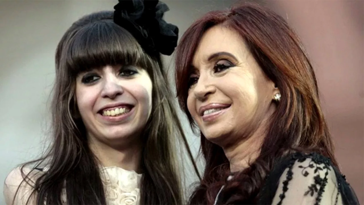Cristina Kirchner llegó a Panamá, desde donde viajará a Cuba para encontrarse con su hija