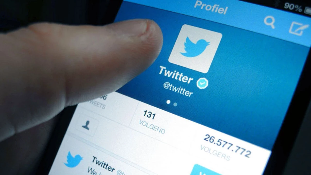 Una "broma" en Twitter bloquea a usuarios el acceso a sus cuentas