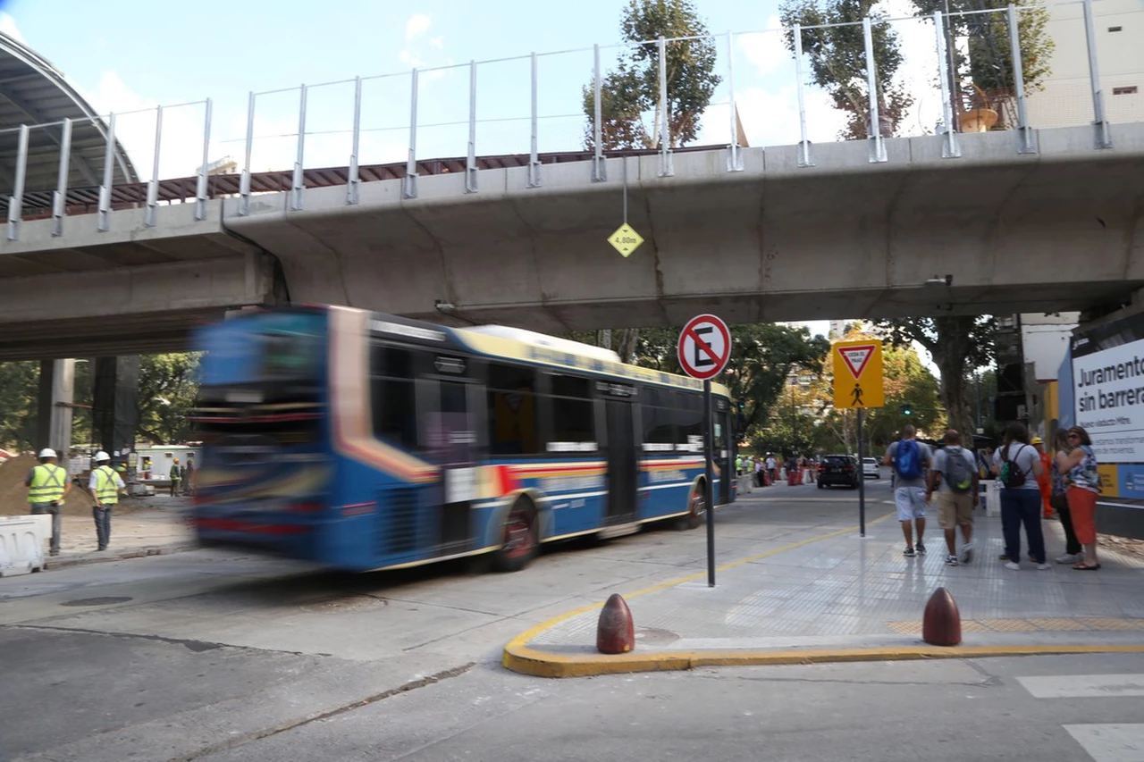 Video: así está la "futurista" estación Belgrano C del tren que permite cruzar Juramento sin barreras