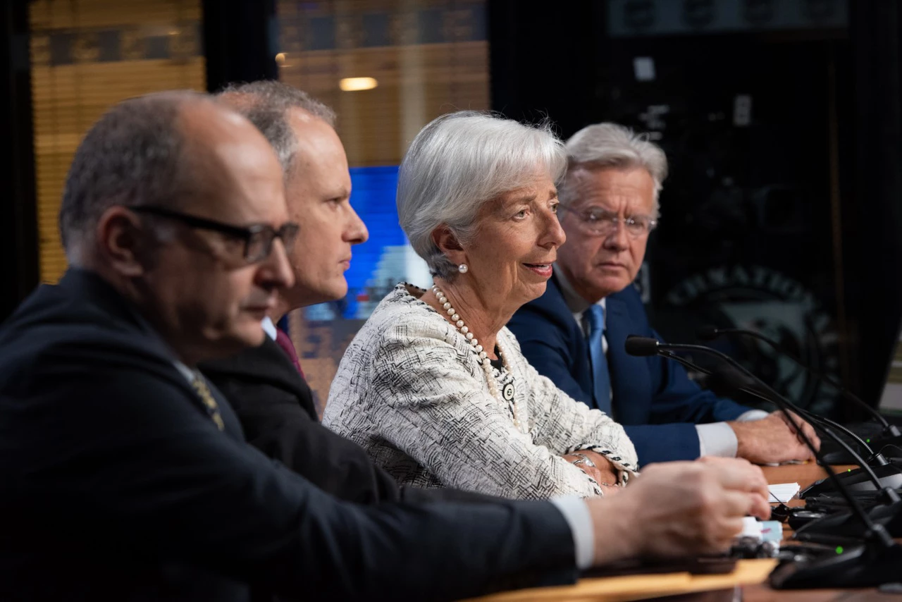 FMI: "Estamos esperando un declive de la inflación en los próximos dos o tres meses"