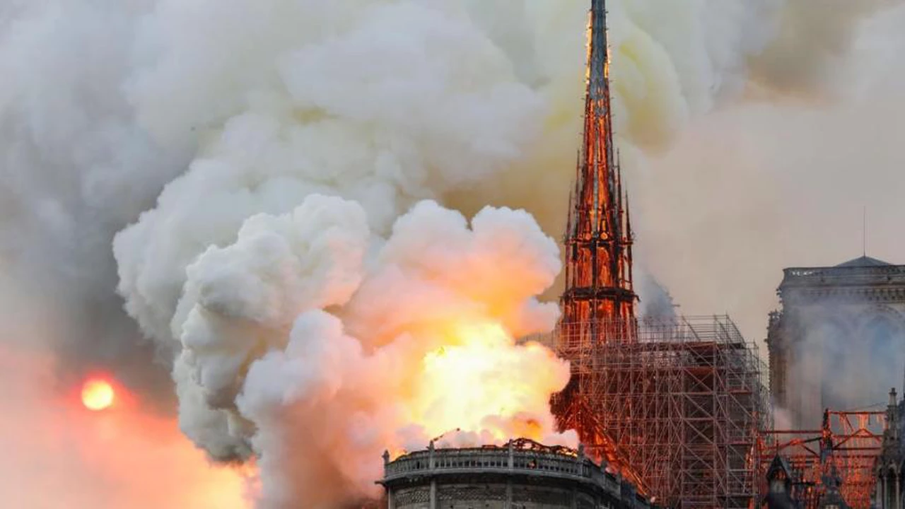 Así se vio el incendio de la Catedral de Notre Dame desde todos los ángulos