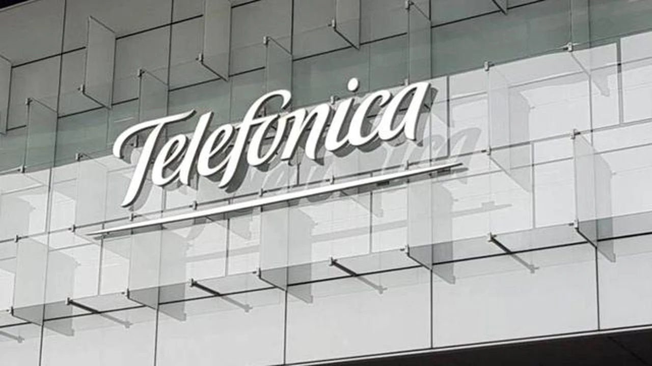 Telefónica vende 11 centros de datos por 550 millones de euros