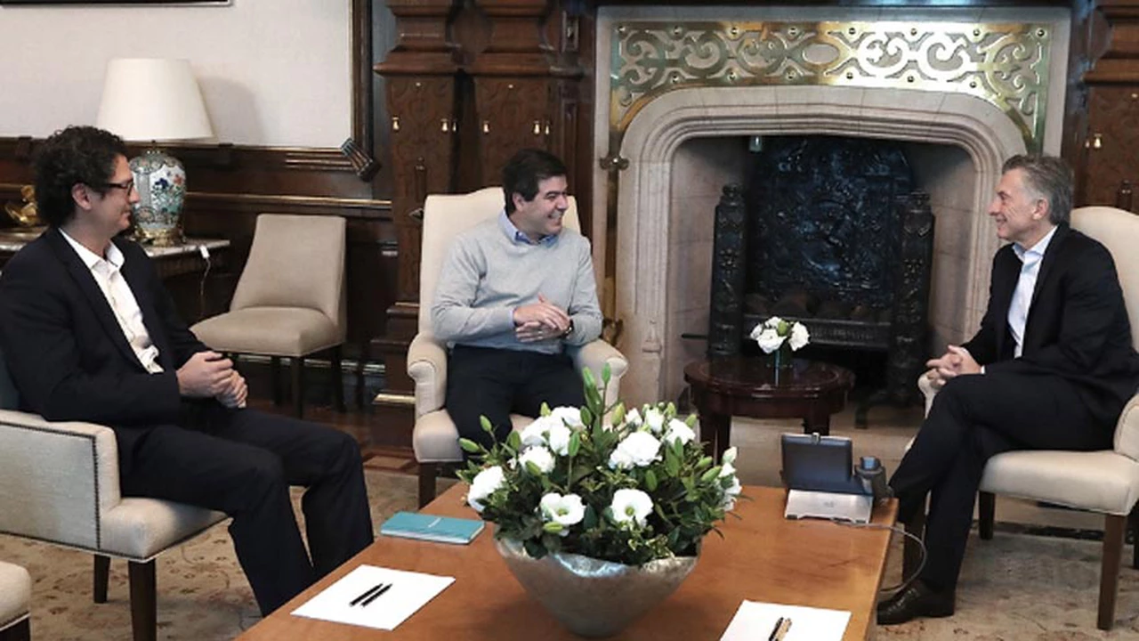 El presidente Macri recibió a un emprendedor que consiguió inversores a través de las redes sociales