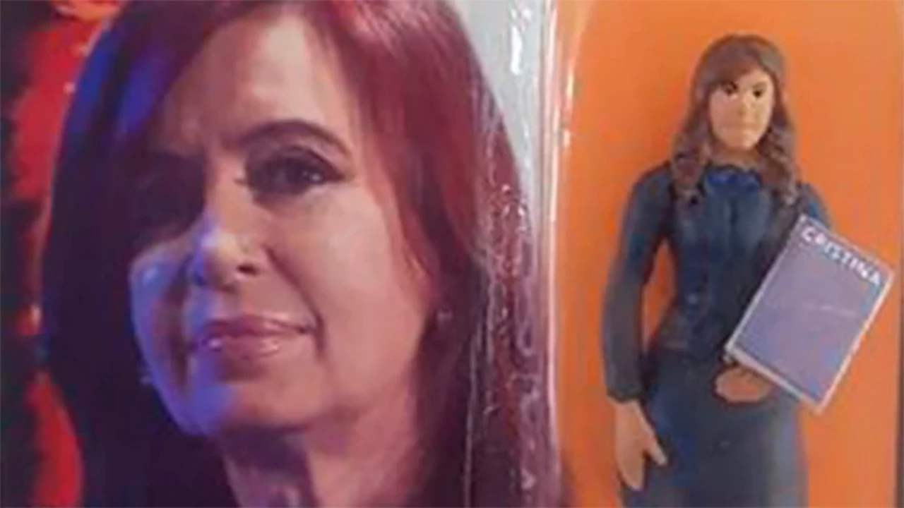 Cristina Kirchner tiene una nueva muñeca de colección: "La Jefa", que incluye un minilibro