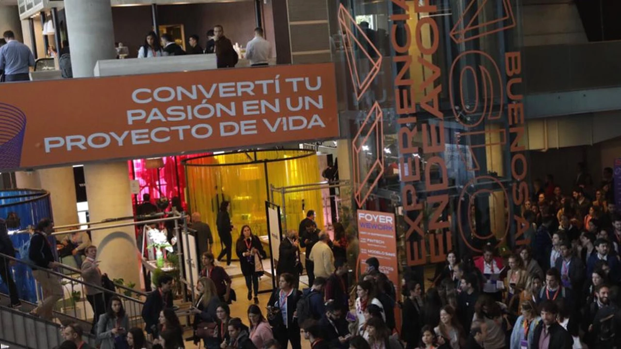 Pese al contexto de crisis, se concentraron 4.000 jóvenes convencidos de que se puede ser emprendedor en Argentina