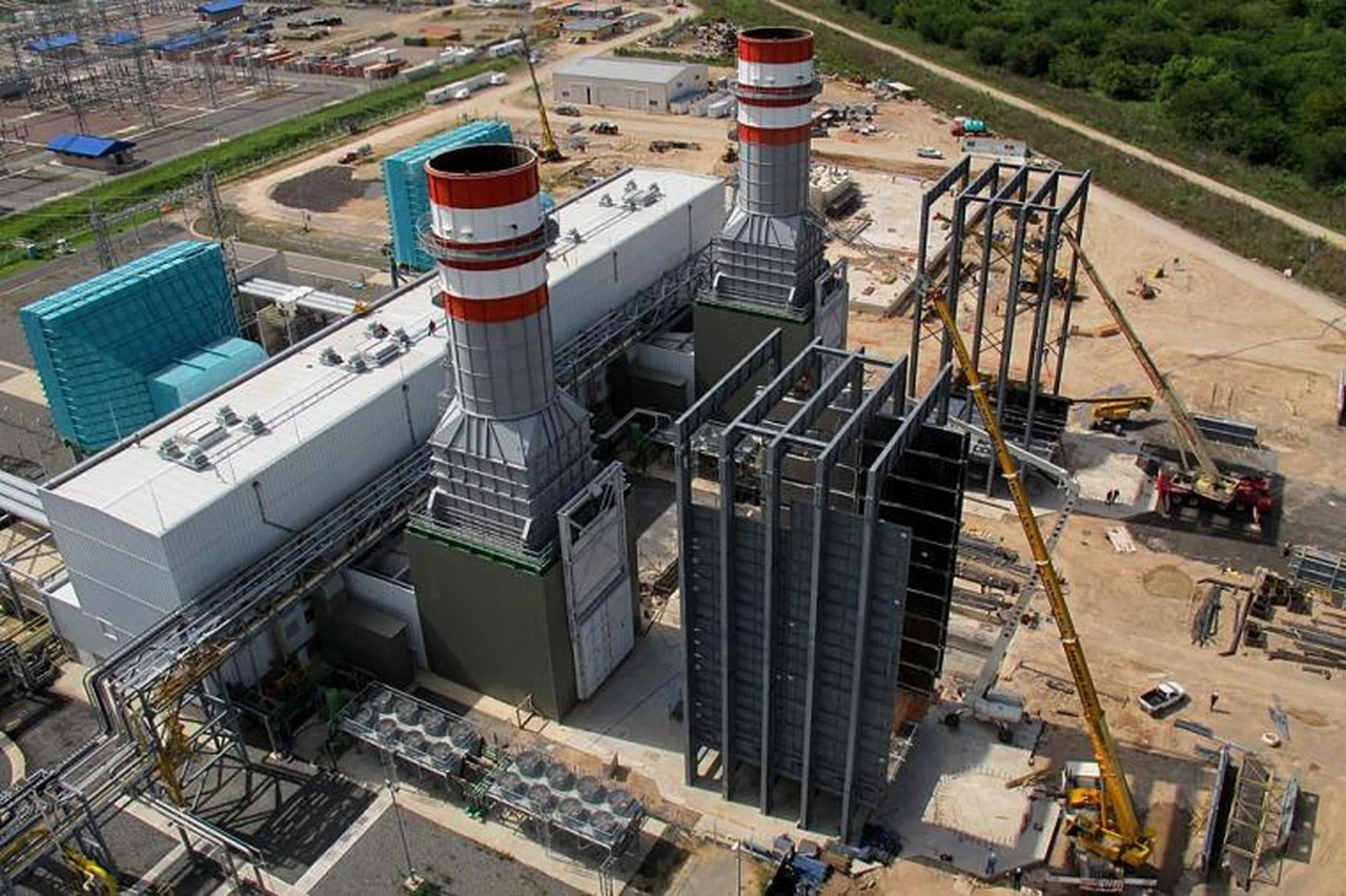 El Gobierno cede el control de una central energética a una sociedad formada por YPF y Pampa Energía