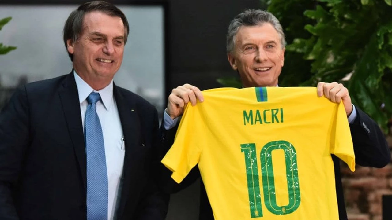 Antes de partir a Brasil, Bolsonaro ratificó: "Hemos dado un primer paso para avanzar en una moneda única"