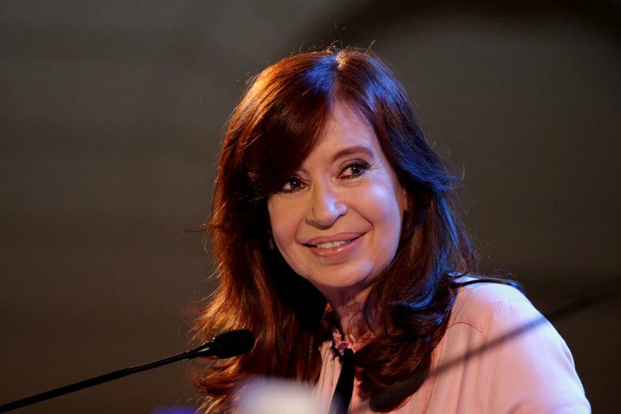 Cristina Kirchner a Alberto Fernández: "A ese no lo quiero ni como chofer"