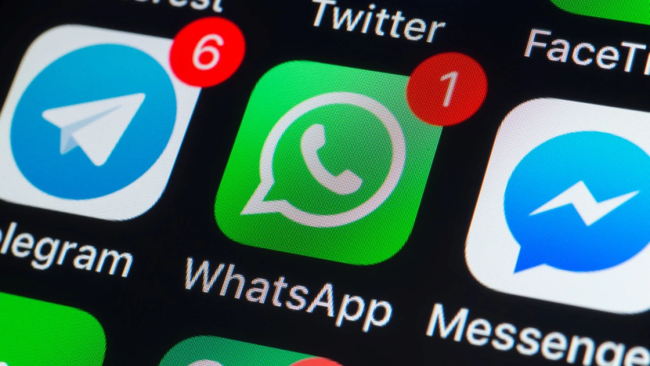 ¿Se puede abandonar un grupo de WhatsApp sin que nadie se entere?