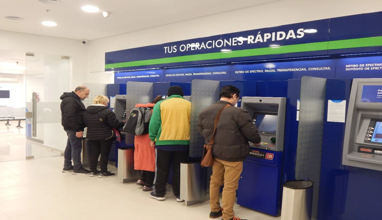 Banco Macro arriba a la nueva estación Constitución